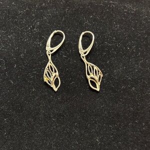 Elegant Gold Leaf Earrings